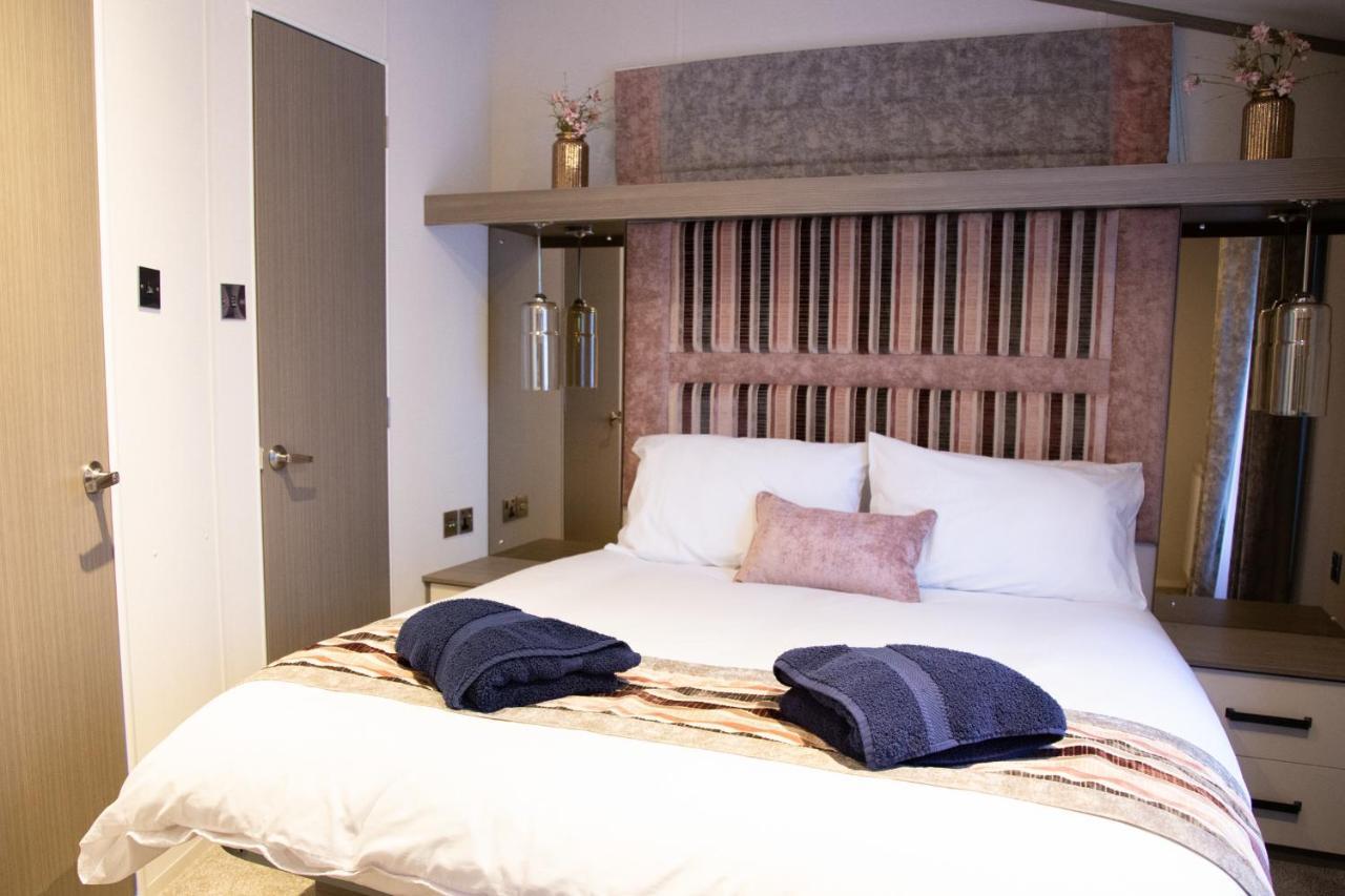 Atlas Ovation Lodge Auchterarder Ngoại thất bức ảnh