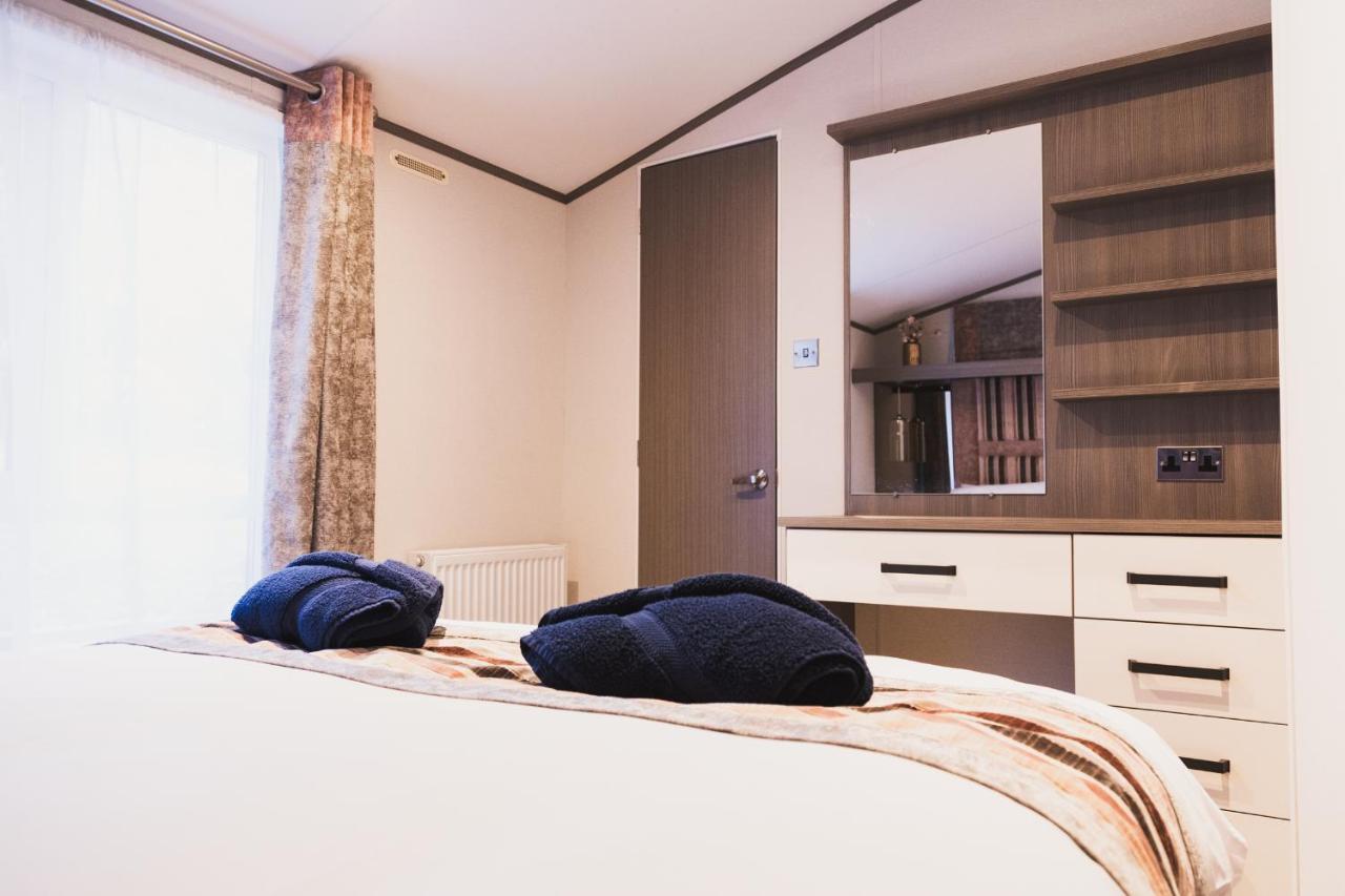 Atlas Ovation Lodge Auchterarder Ngoại thất bức ảnh